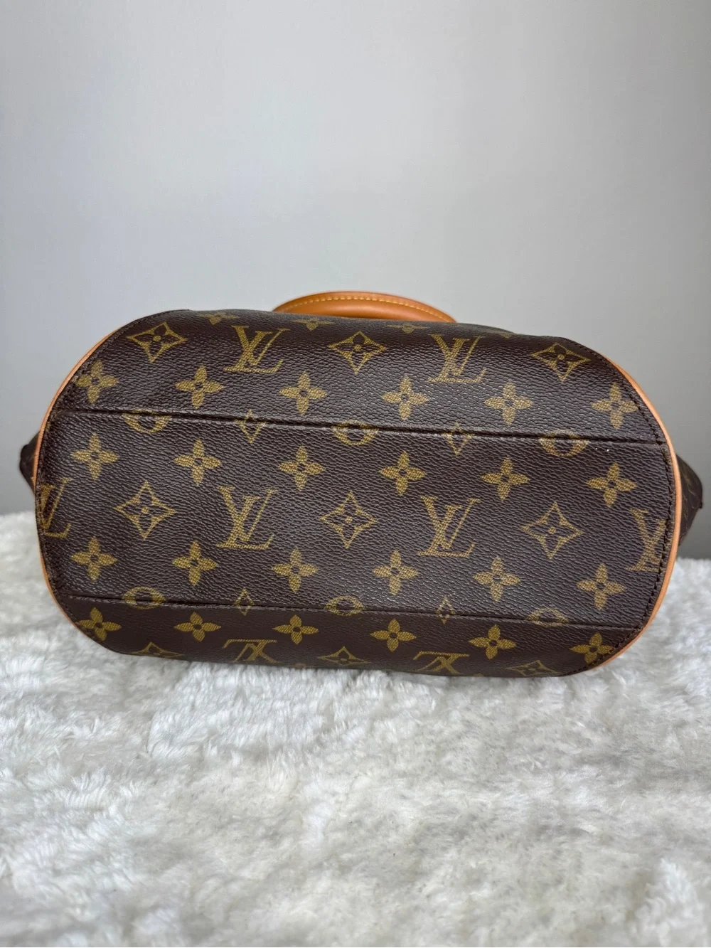 Louis Vuitton ellipse MM Brown Monogram Canvas Top Handle Bag